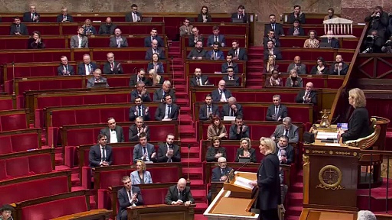 1ère séance : Deux motions de censure (art. 49, al. 3, de la Constitution) ; Projet de loi de finances pour 2026 (nouvelle lecture) (suite) - Vendredi 23 janvier 2026