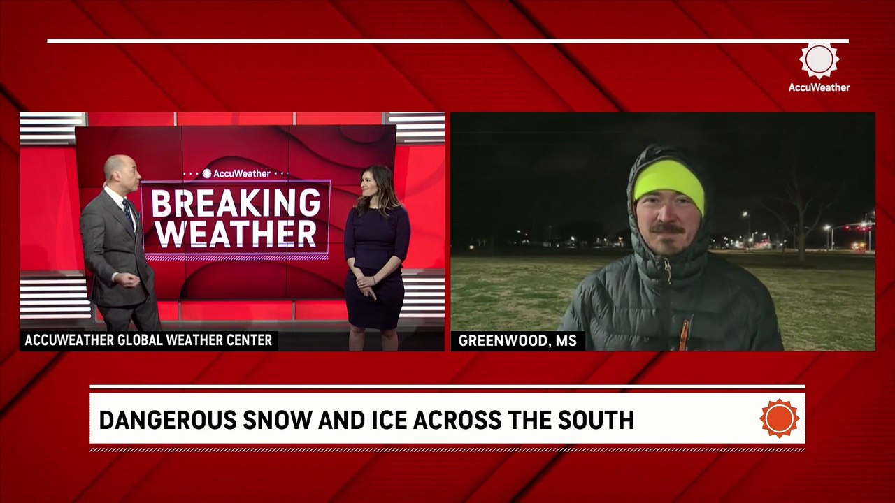 Roads empty in Greenville, Mississippi, as dangerous ice storm begins