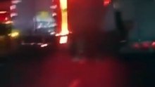 🚨🔥 Accidente entre tráileres desata incendio y cierra la carretera 57