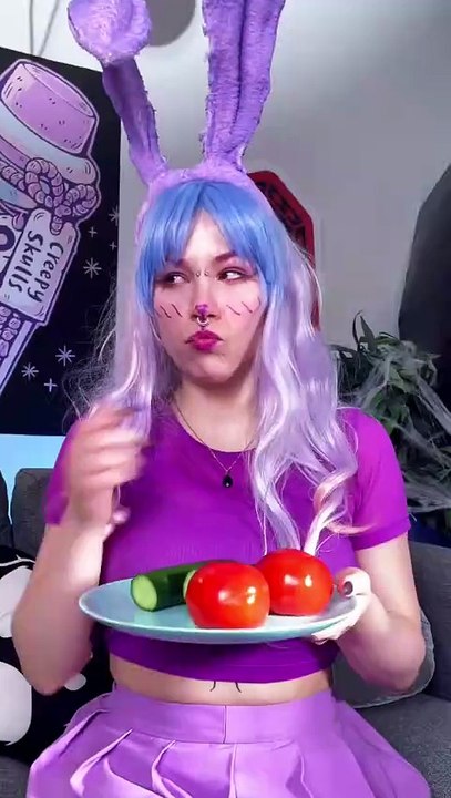 😂🥦😮 Healthy Food Surprise 🤫 At Least She Ate Veggies