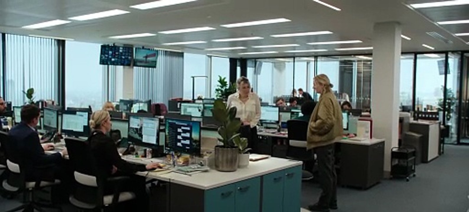 Steal.S01E04.720p.x264.Hindi.English.Esubs