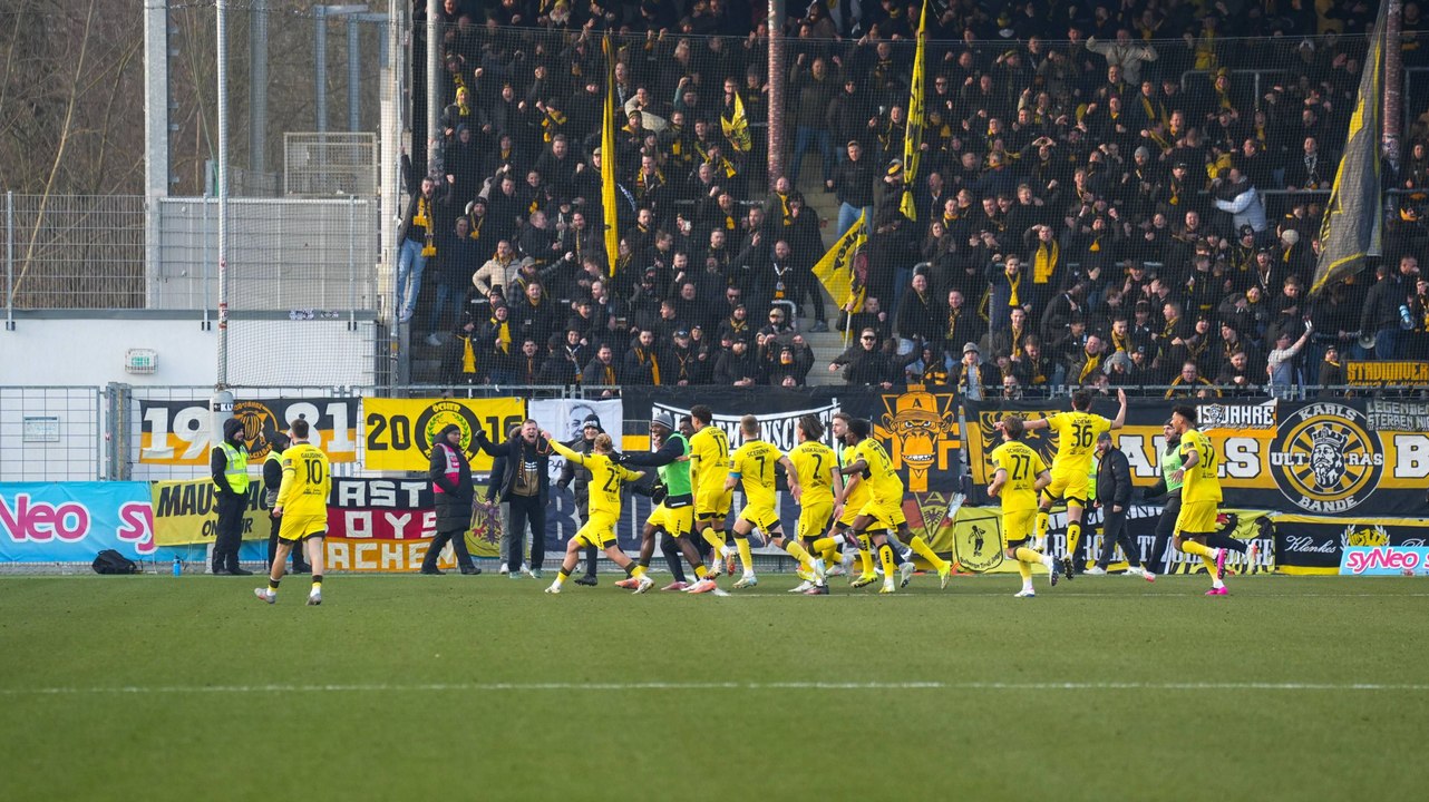 Gindorf sorgt für Jubelsturm: Über 1000 Aachen-Fans jubeln in Hoffenheim