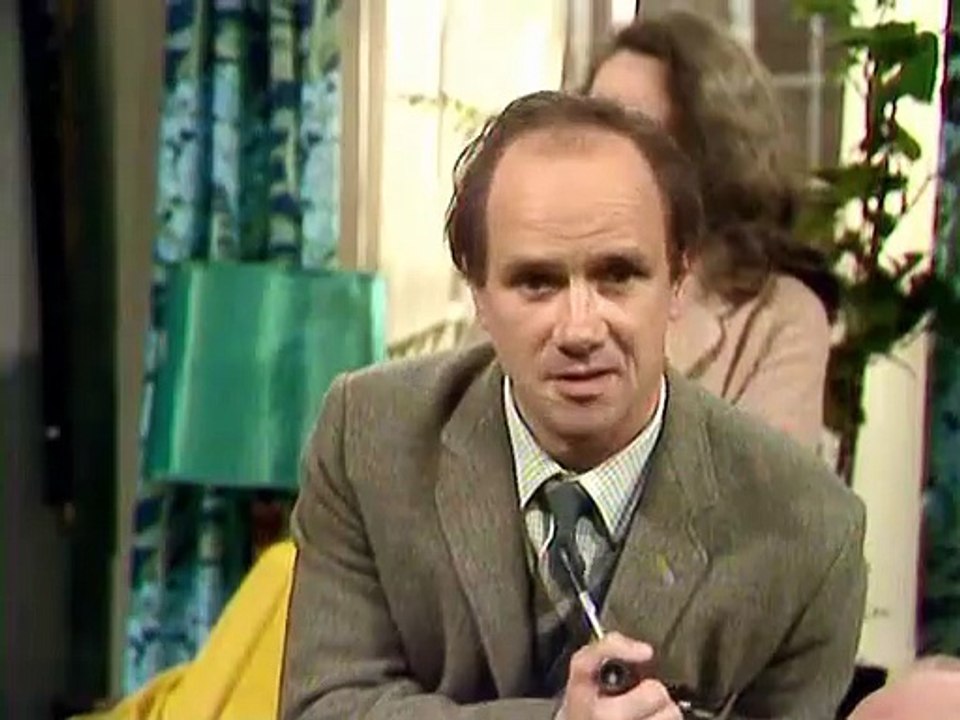 Please Sir! S02 E01. They're Off.