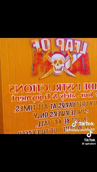 Rasputia. Auf der wasserrutsche