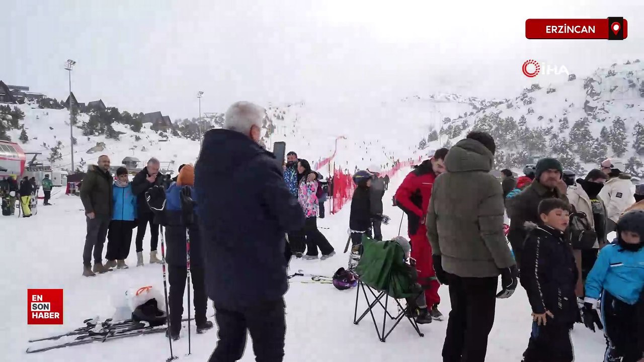 Erzincan'da Ergan Kayak Merkezi sömestirde doldu taştı
