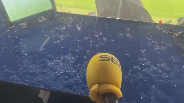 Dani Garrido explota indignado ante el diluvio en el Camp Nou: Esto es mejorable