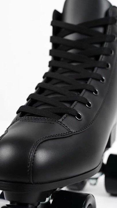 PU Leather Roller Skates Skating Shoes Sliding Inline Quad Skates Sneakers Training Europe Size 4 Wheels Flash Roller Skate