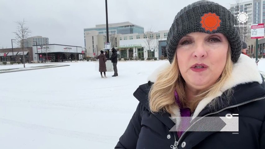North Carolinians make the most of wintry weather in Charlotte
