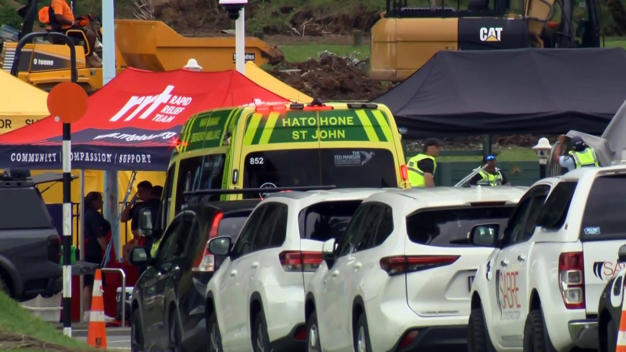 Sunset vigil held for six victims of New Zealand landslide