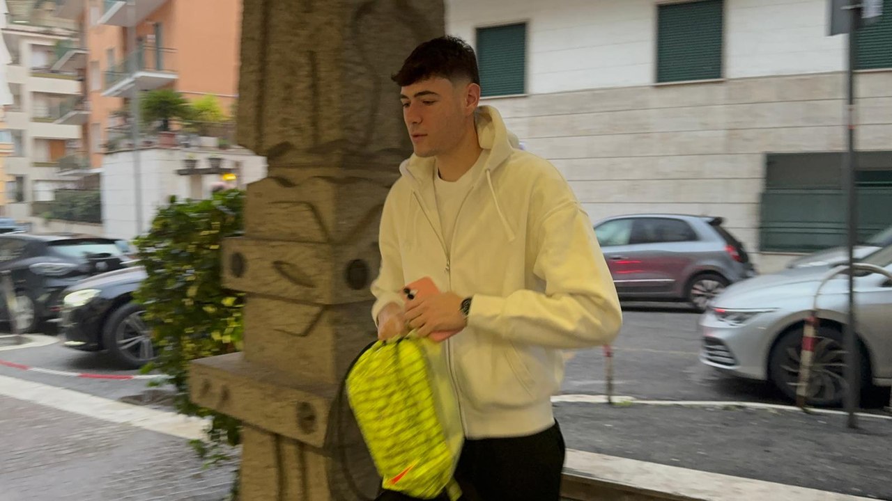 Lazio, ecco Motta: cominciano le visite mediche a Villa Mafalda - VIDEO