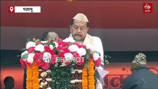 झारखंड की लड़कियों को मिलेंगे 10-10 हजार रुपये, गणतंत्र दिवस समारोह में वित्त मंत्री राधाकृष्ण किशोर ने की घोषणा