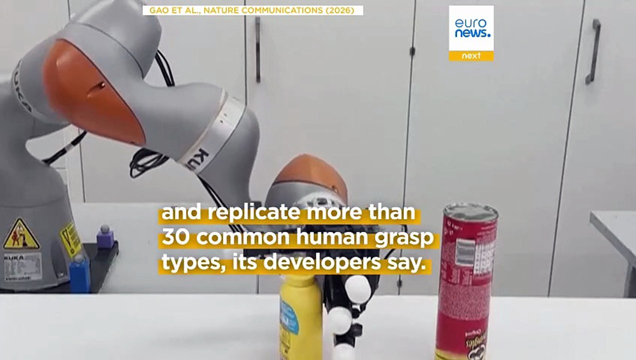 This robotic hand crawls away, grabs objects and reattaches