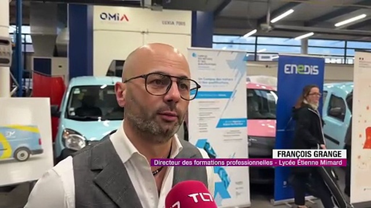 Enedis accompagne la formation des élèves du lycée Étienne Mimard avec un don de 3 véhicules électriques