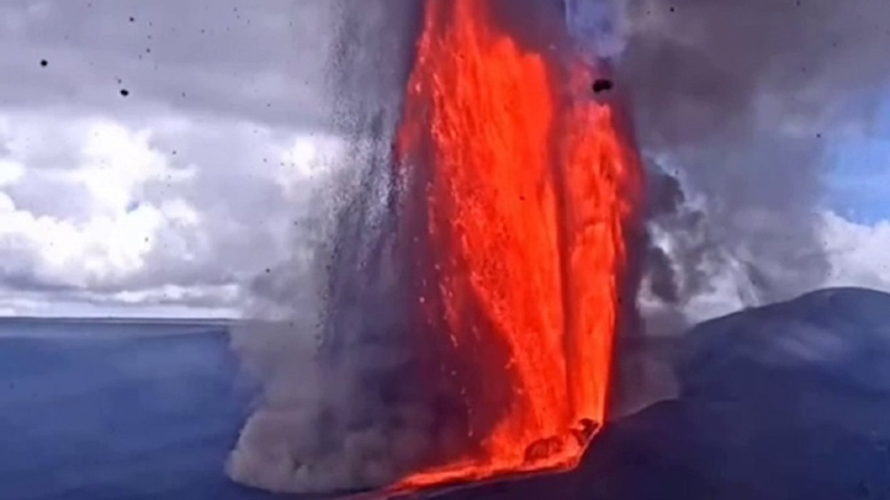 Il Kilauea torna a farsi sentire: eruzione spettacolare alle Hawaii con fontane di lava alte 480 metri