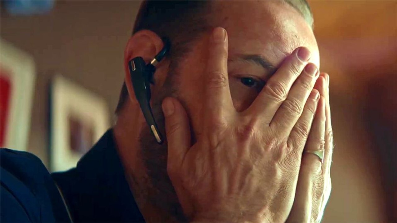 One Last Deal Trailer OV