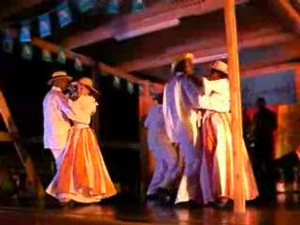 Fete la Saro 8