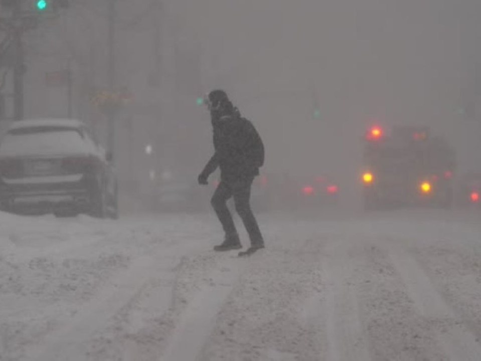 USA: Schneesturm löst Chaos aus und Trump zweifelt am Klimawandel