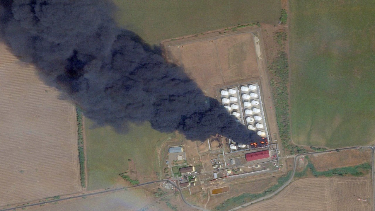 Ukraine’s Alpha Unit Smokes Russian Ammo Depot 900 km Deep—‘Explosions Rang Out All Night’