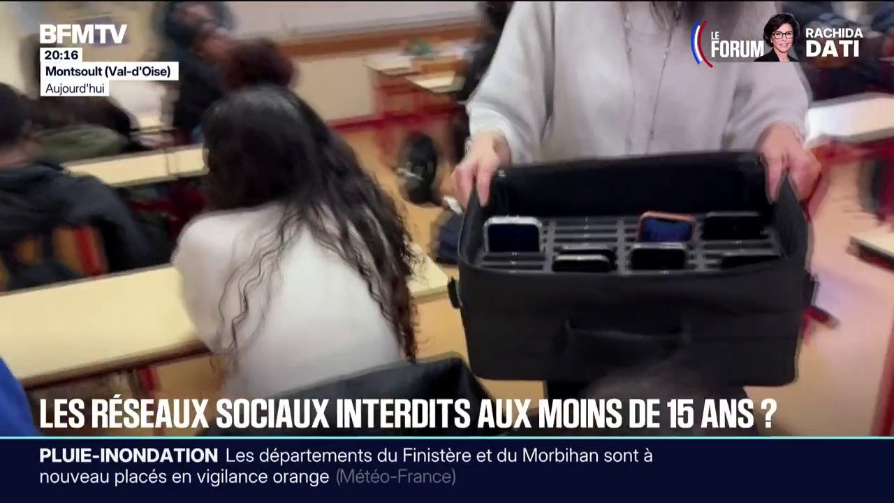 Dans un lycée du Val-d'Oise, les élèves de terminale déposent leur téléphone portable avant de se rendre en classe