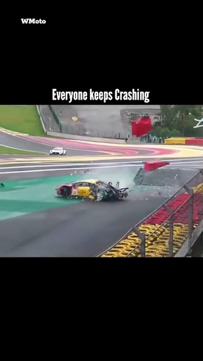 Everyone Getting crashed | Supercar WAR! 🏁💥 Who’s the FASTEST? #Supercars