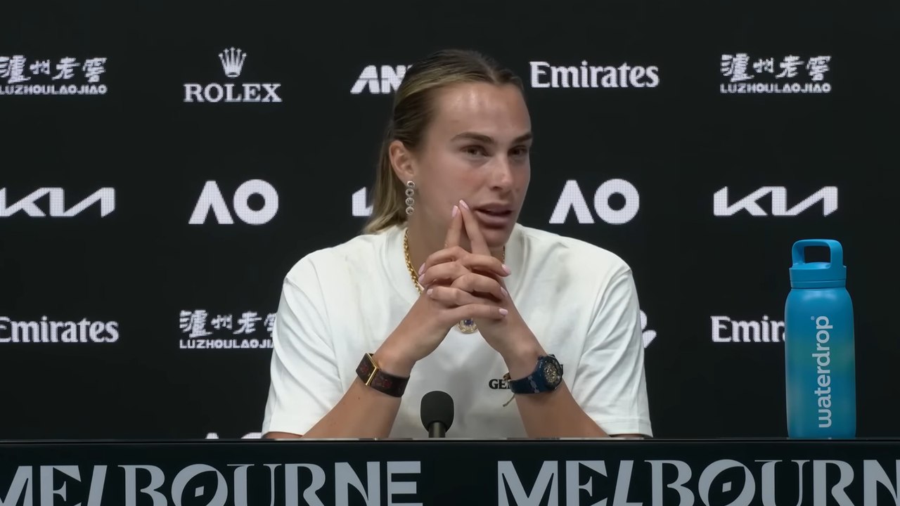 Tennis - Open d'Australie 2026 - Aryna Sabalenka : "Je ne comprends pas pourquoi les Grands Chelems ne nous laissent pas porter WHOOP"