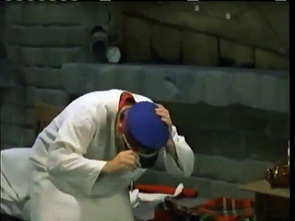 Thomas and the Magic Railroad sound effects Diesel 10 attacks the Sheds - 1995express (480p, h264, youtube)