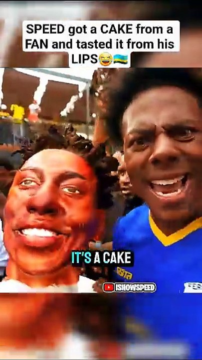 SPEED Got A CAKE From A Fan With Him😂🇷🇼