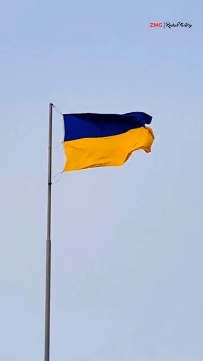 Ukraine Torches 10 Russian Oil Sites as Kremlin Air Defenses Collapse—Moscow Airport Shuts Down