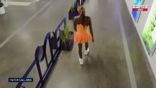 Momento en el que Coco Gauff rompe su raqueta