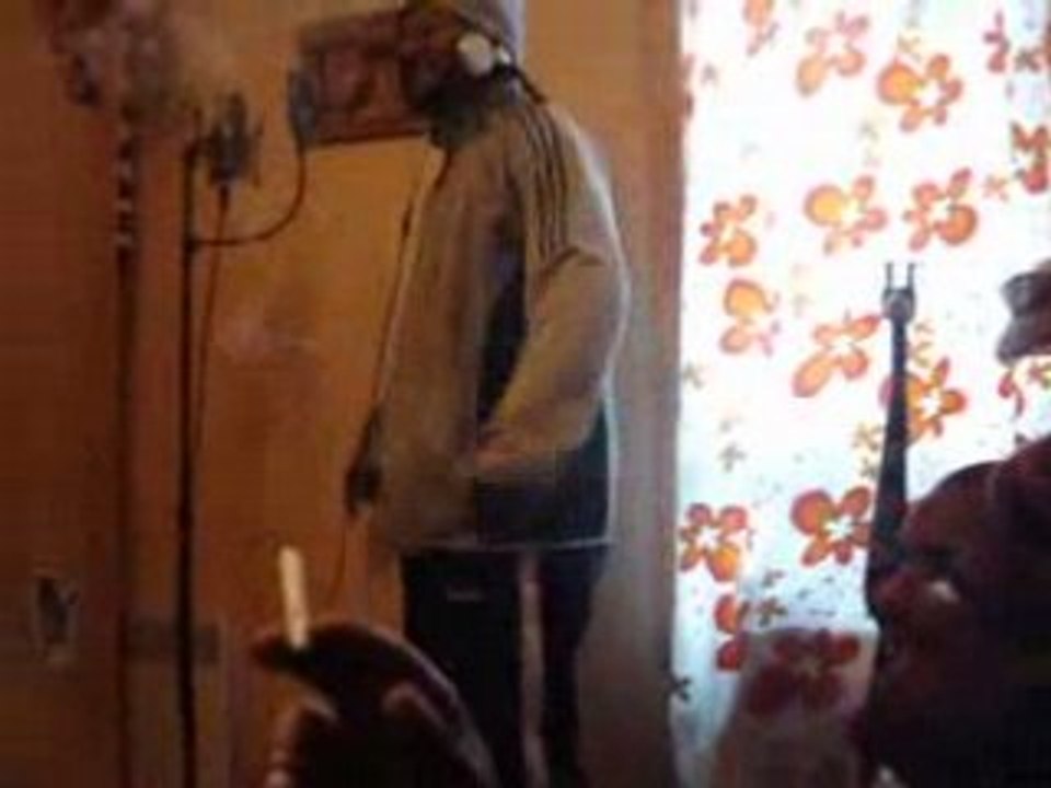 ROSHBANTUS (RECORD pré-écoute)