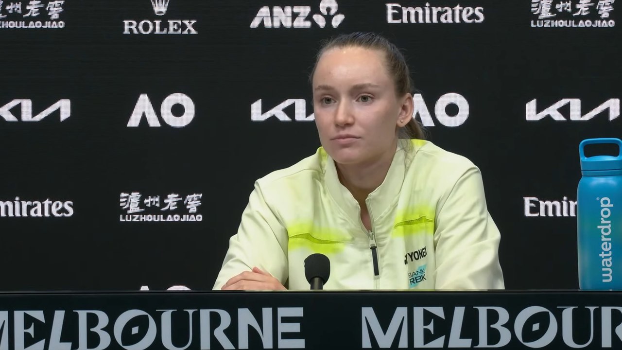 Tennis - Open d'Australie - Elena Rybakina a dompté Iga Swiatek : "J’ai l’impression de faire mon travail"