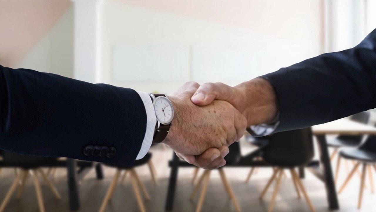 What You Should Avoid Sharing During a Job Interview