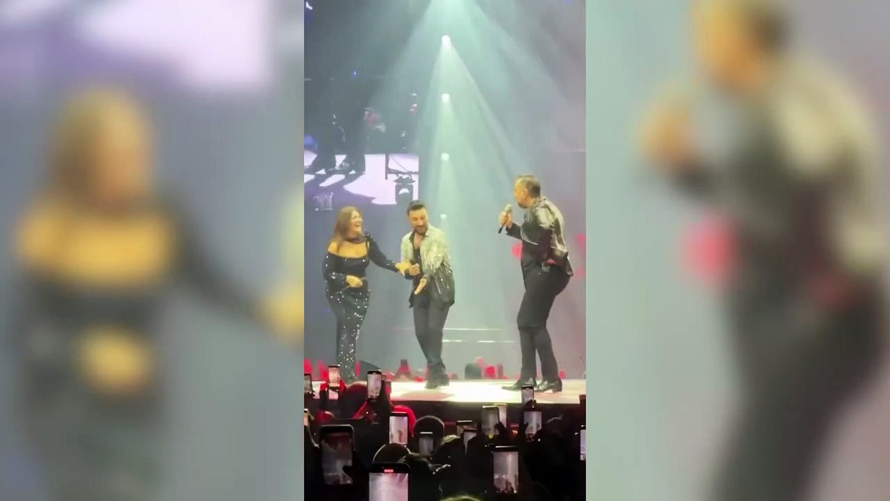 Üç dev isim aynı sahnede! Tarkan, Ata Demirer ve Sibel Can sosyal medyayı salladı