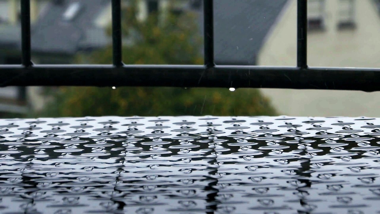 Rain on Leaves | Relaxation Meditation Fall asleep Water Sounds • Relax, Sleep, Spa, Yoga Meditation