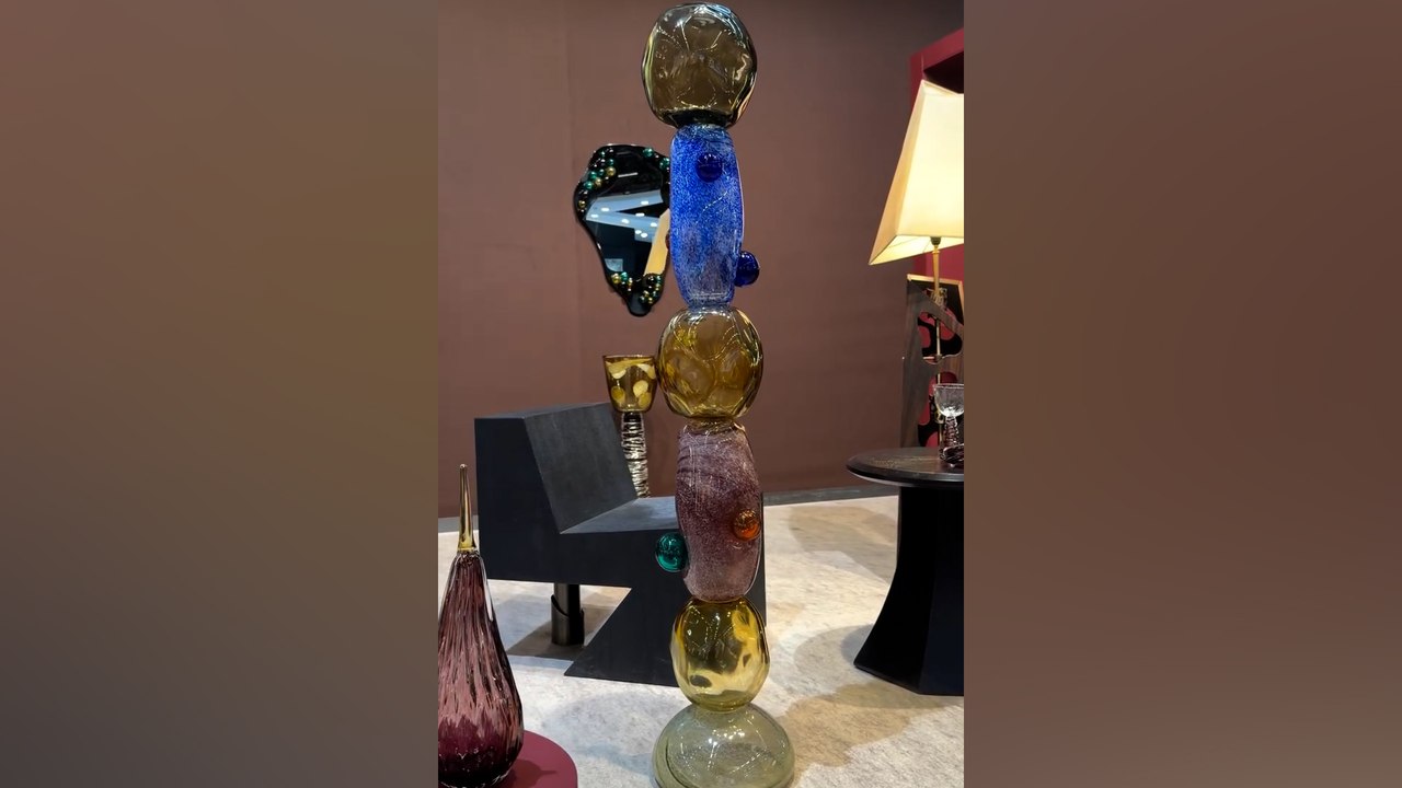 Zehra Çilingiroğlu'nun ürettiği tasarım objelerin fiyatları şaşkına çevirdi