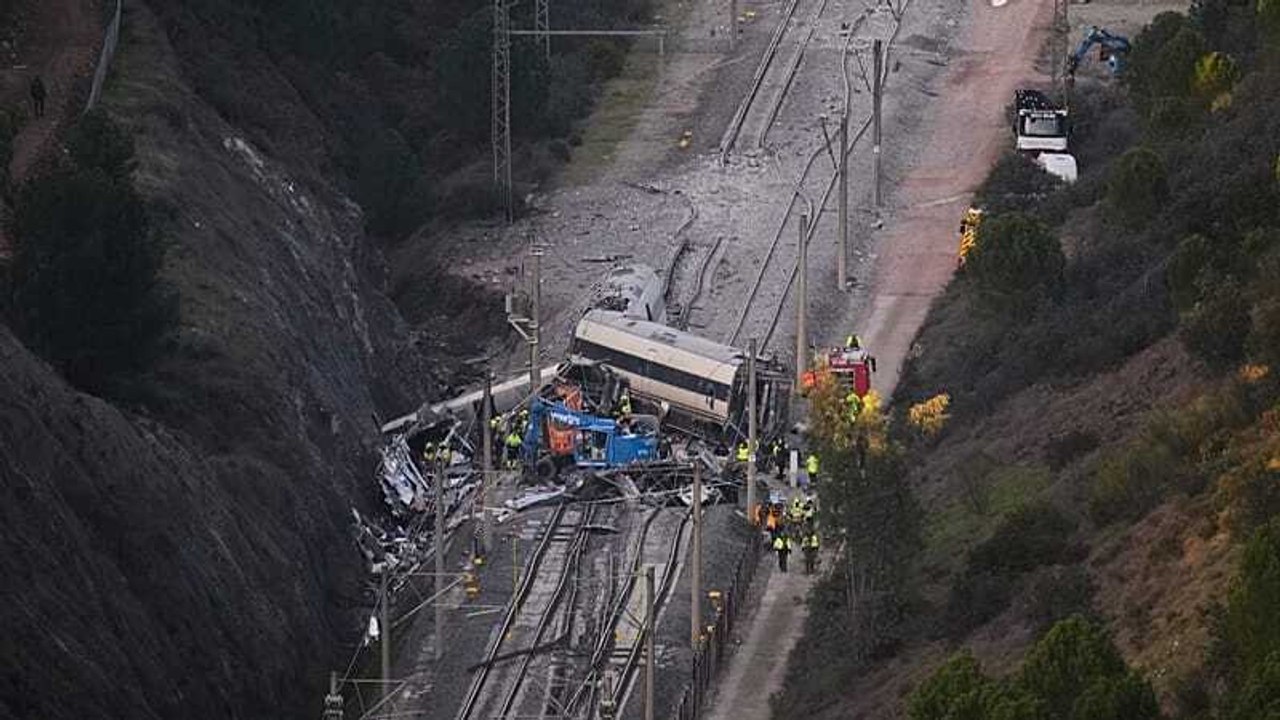 Sabotage et fonds détournés : la désinformation circule après les accidents ferroviaires mortels en Espagne
