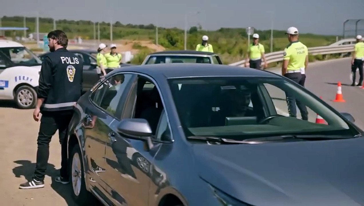 مسلسل حلم اشرف الحلقة 36 مدبلجة