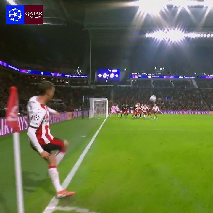 Şampiyonlar Ligi'ne Uğurcan Çakır Damgası: Mağlubiyete Rağmen Haftanın Kurtarışlarında!