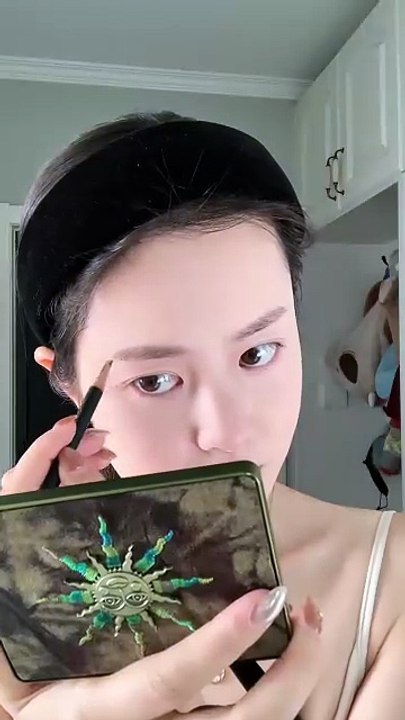 Glass Skin Dewy Makeup Routine | Soft Glam Fresh Look