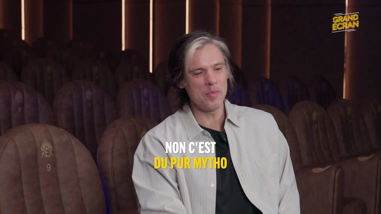 Orelsan nous parle des trucs qu'il kiffe pendant 33 minutes