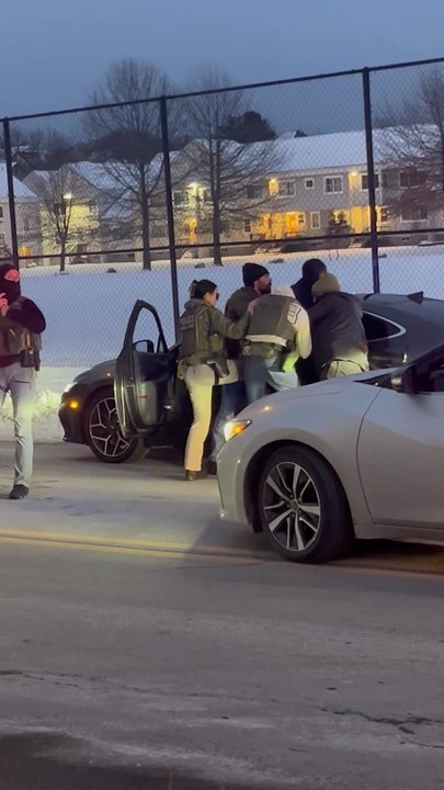 ’I’m a corrections officer!’: chaotic moment ICE detains Maine law enforcement recruit