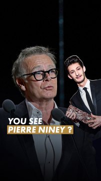 Quand Franck Dubosc passait un message à Julia Roberts lors des César l’année dernière 😭