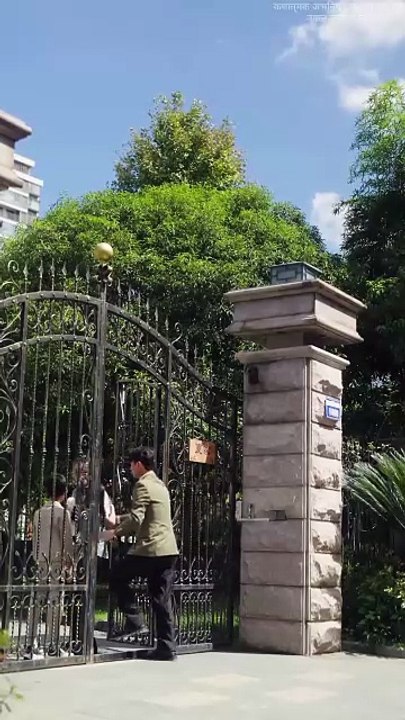 बेचारी लड़की 3 साल तक बेरहम CEO की रखैल बनने को मजबूर!—उसने कभी सोचा भी नहीं था कि वह प्यार करता है!