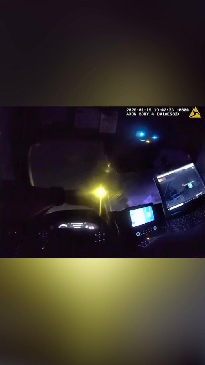 Cop honored with life saving medal after baby choking rescue