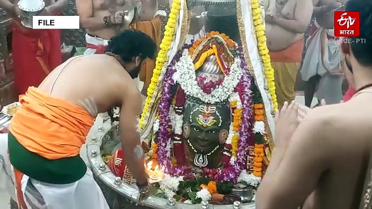 'महाकाल के सामने कोई भी VIP नहीं', दर्शन व्यवस्था के खिलाफ याचिका सुप्रीम कोर्ट से खारिज