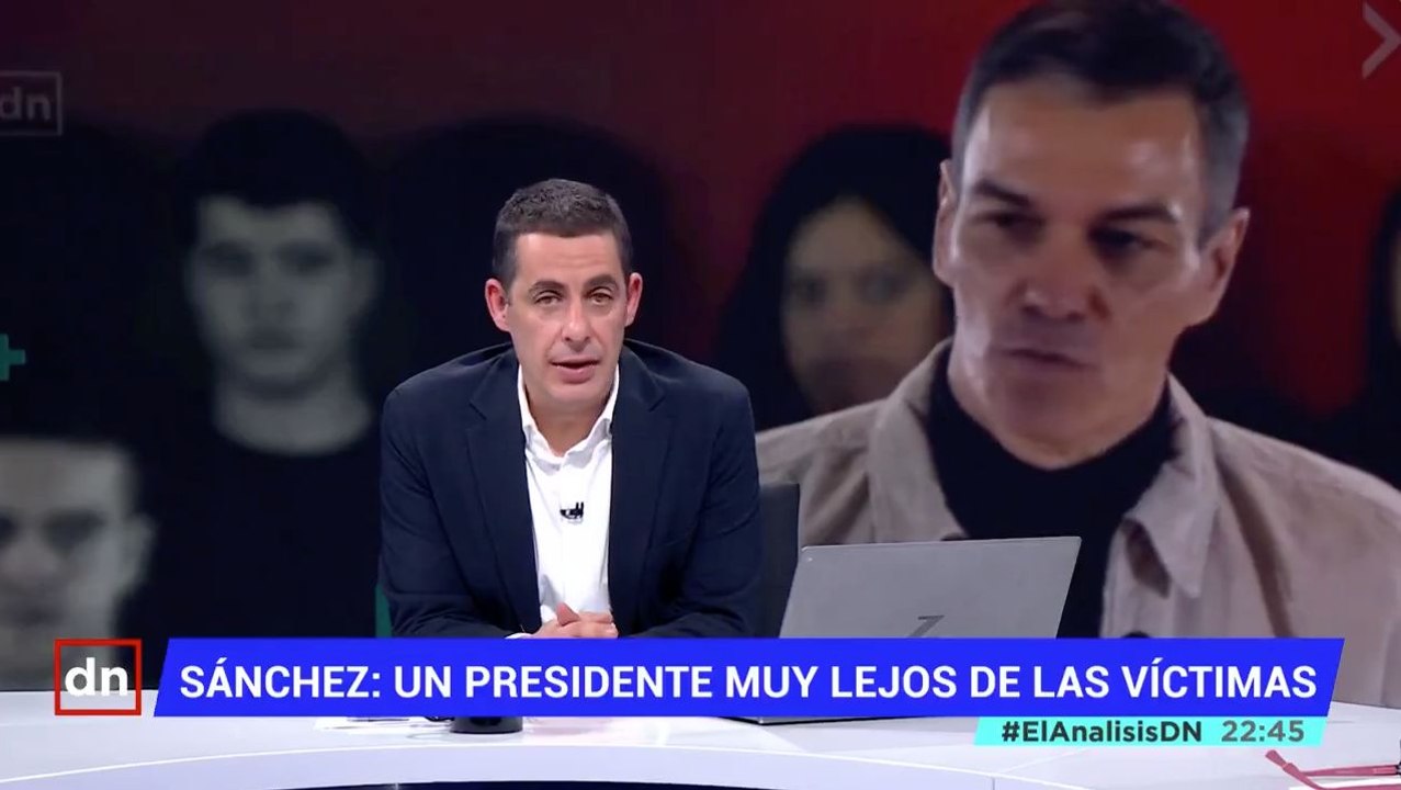 Antonio Naranjo sacude a la 'repeinada' 'Chiqui' Montero en el funeral de Huelva y crucifica a los ausentes Sánchez y Puente
