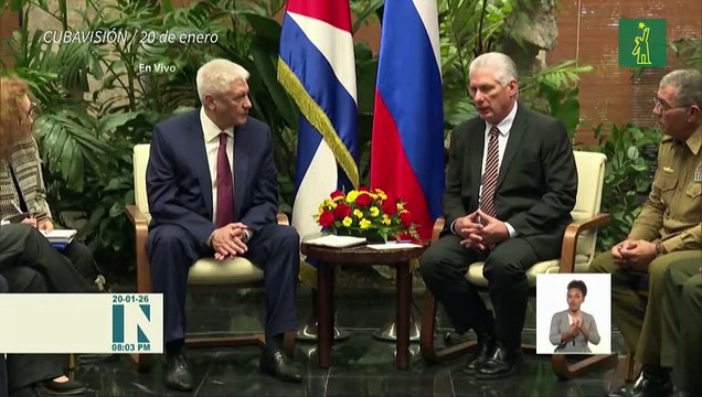 Trump amenaza con aranceles a países que vendan petróleo a Cuba