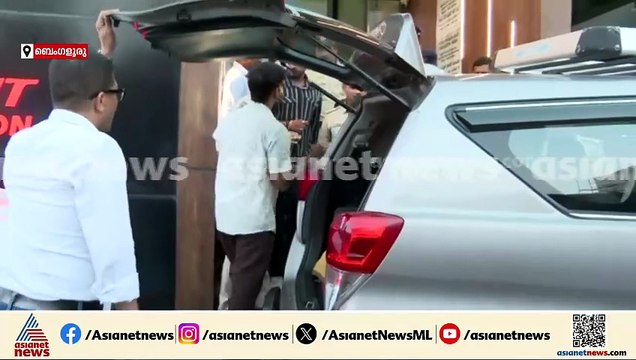സി ജെ റോയ് ജീവനൊടുക്കിയതിന് ശേഷവും ഓഫീസിൽ തുടർന്ന്‌ IT ഉദ്യോഗസ്ഥർ