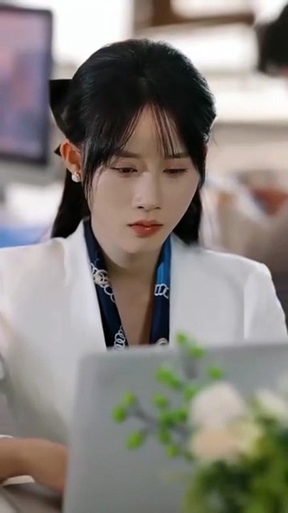 Girl Got Pregnant Before Marry,Bullied By Colleagues.Unexpectedly Dad of Baby Was Their Boss,Shock!