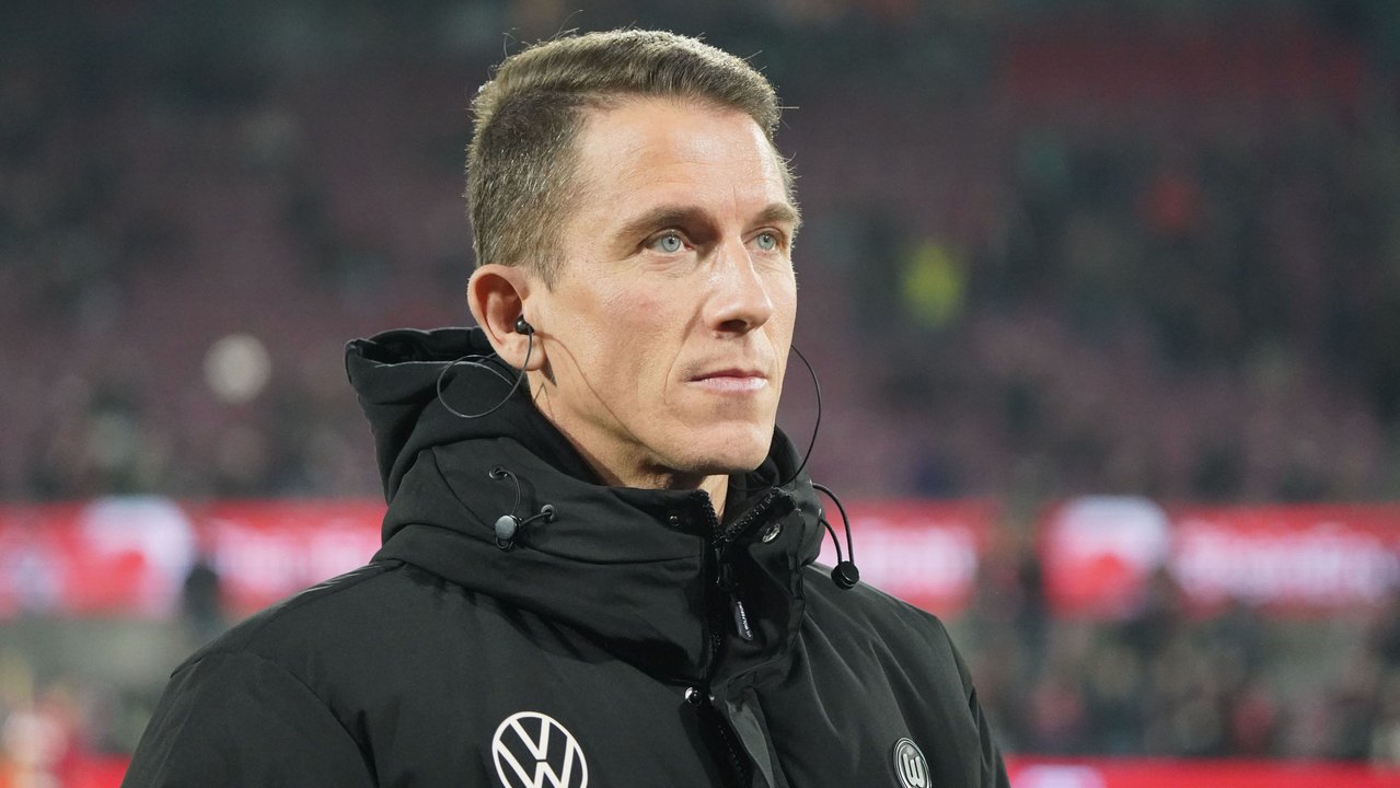 'Das ist ausgeräumt': Bauer erklärt Amoura-Suspendierung